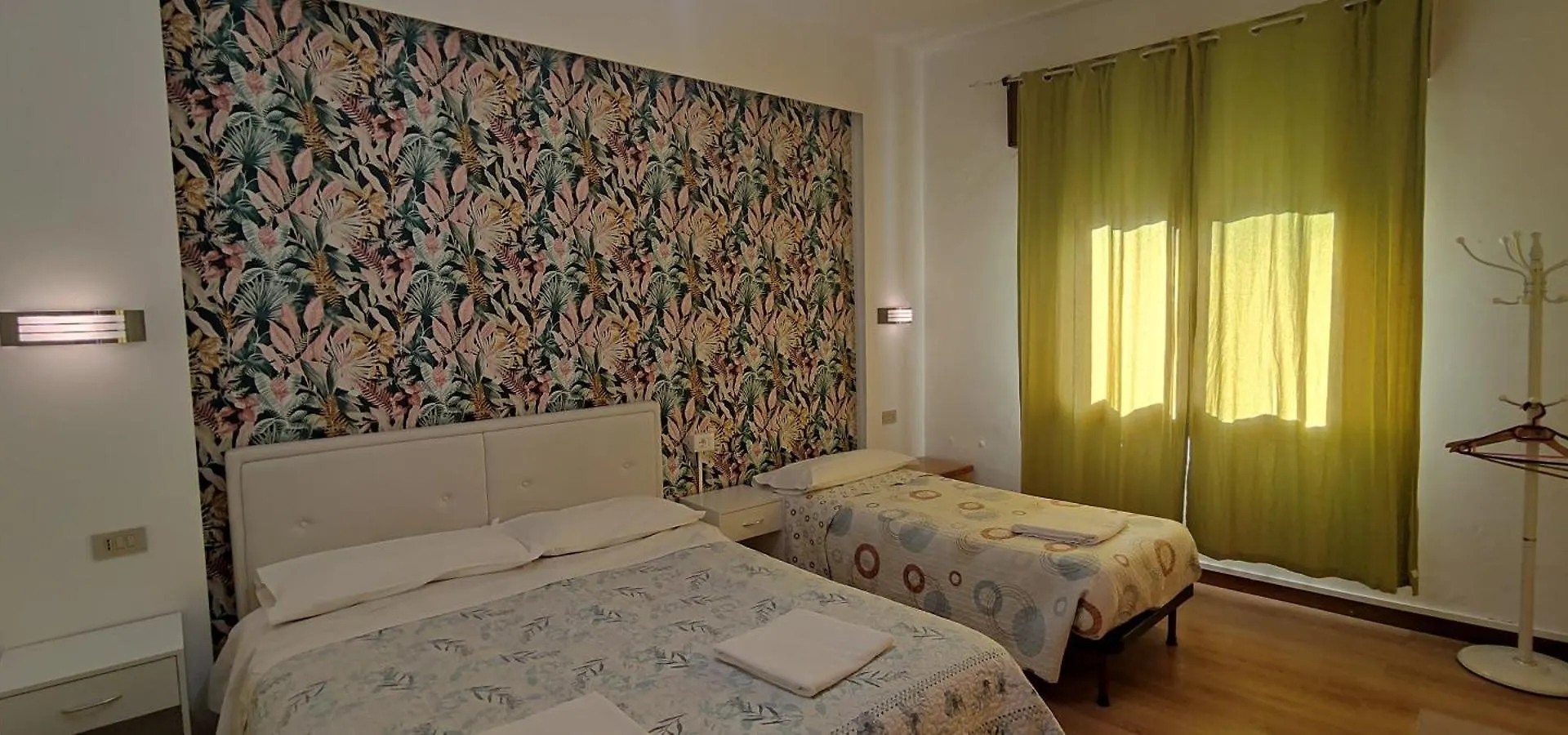 **  The Caponi Bros Bed & Breakfast Mestre Italy