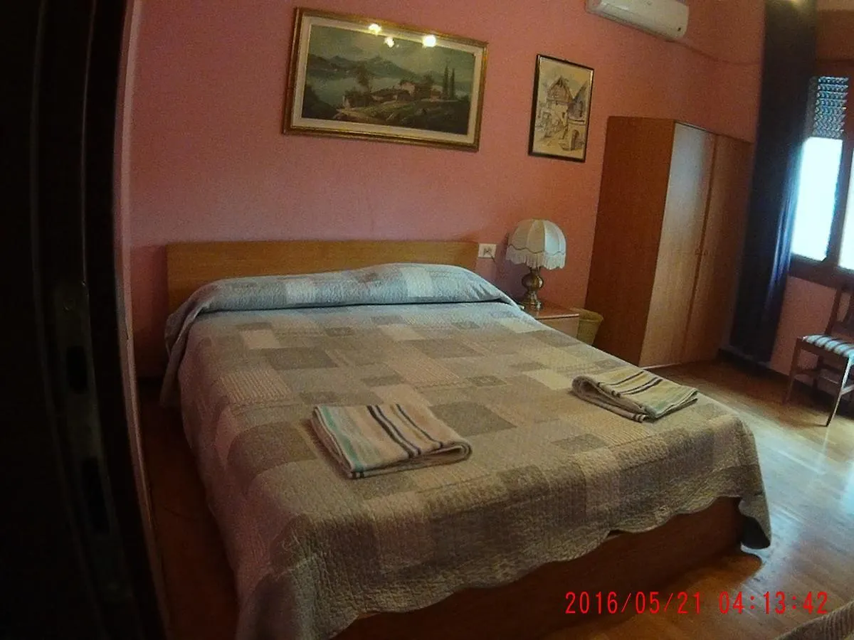 Bed & Breakfast The Caponi Bros Bed and Breakfast Mestre
