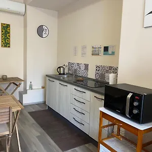https://rb-santa-nicolella.taorminaitalyhotels.com