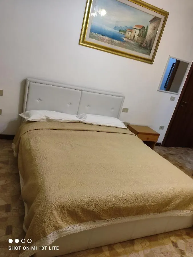 The Caponi Bros Bed and Breakfast Mestre