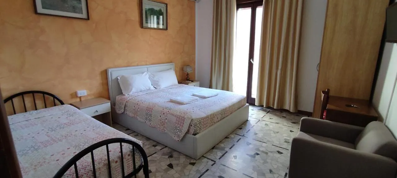 The Caponi Bros Bed & Breakfast Mestre