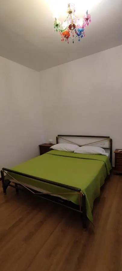 Bed and Breakfast The Caponi Bros Местре Италия